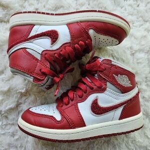 Nike Jordan 1 High Varsity Red Unisex  Athletic Shoes CU0449 061, Kids Size 11C